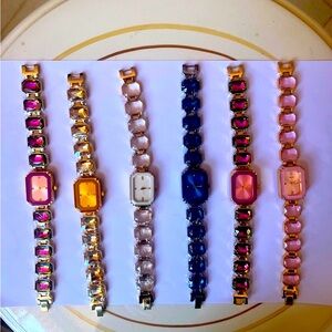 Elegant Women's Gold and Pink Bracelet Watch